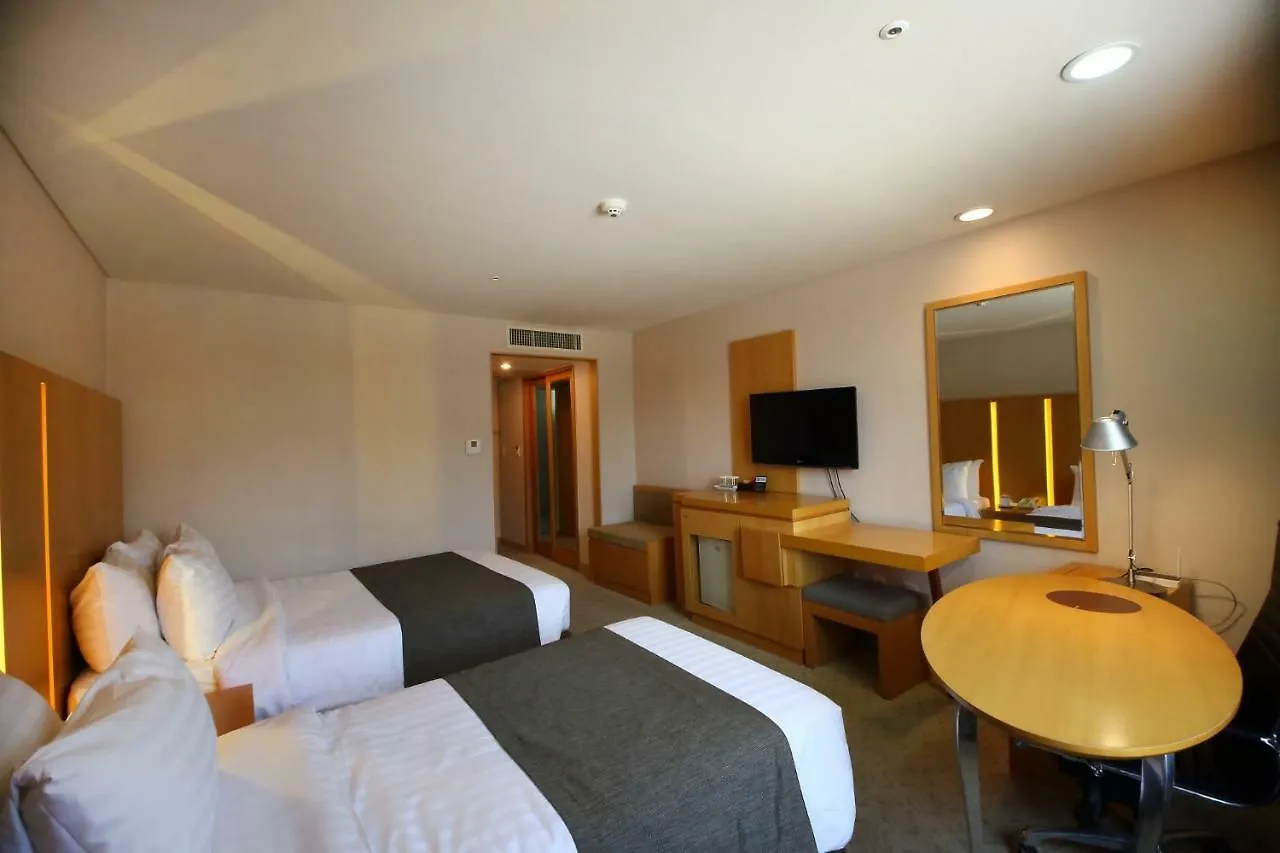 Ramada By Wyndham Songdo Hotel Incheon