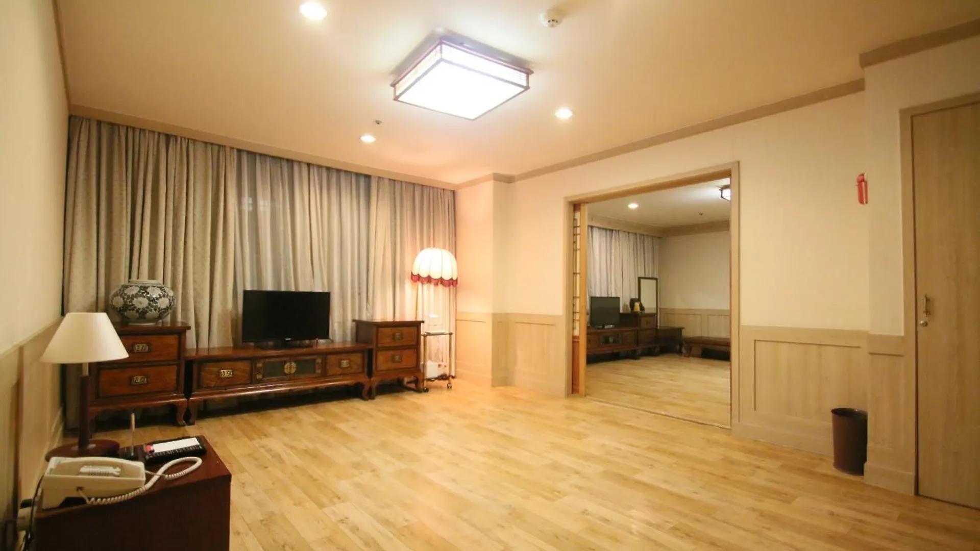 Ramada By Wyndham Songdo Hotel Incheon