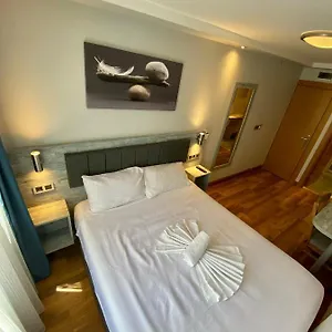 Kaya Hotel Beyoglu Istanbul