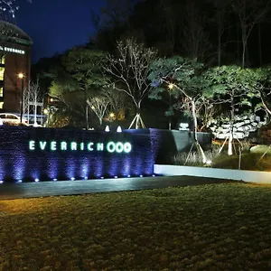 ホテル Everrich