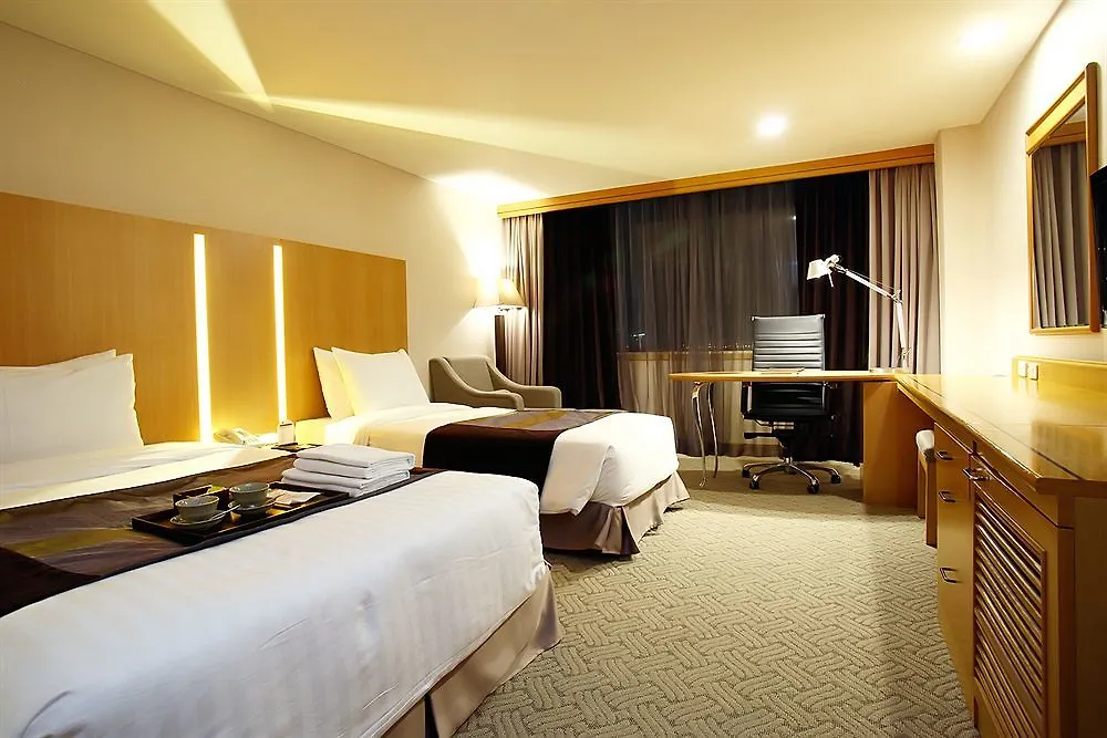 Hotel Ramada By Wyndham Songdo à Incheon 4*,  Corée du Sud